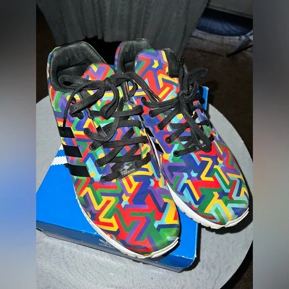 Adidas ZX Flux Torsion sneakers in a multi-color "Art Mosaic Rainbow" print - Picture 14 of 16